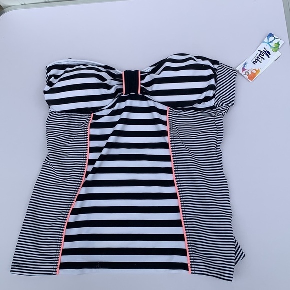 NWT MALIBU DREAMGIRL BLACK  WHITE STRIPED PINK DETAIL HALTER TOP SWIMSUIT MEDIUM - Picture 7 of 8